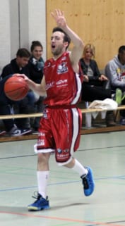Jodi Kreutzer (Baskets Vilsbiburg) gegen cybex bayreuth